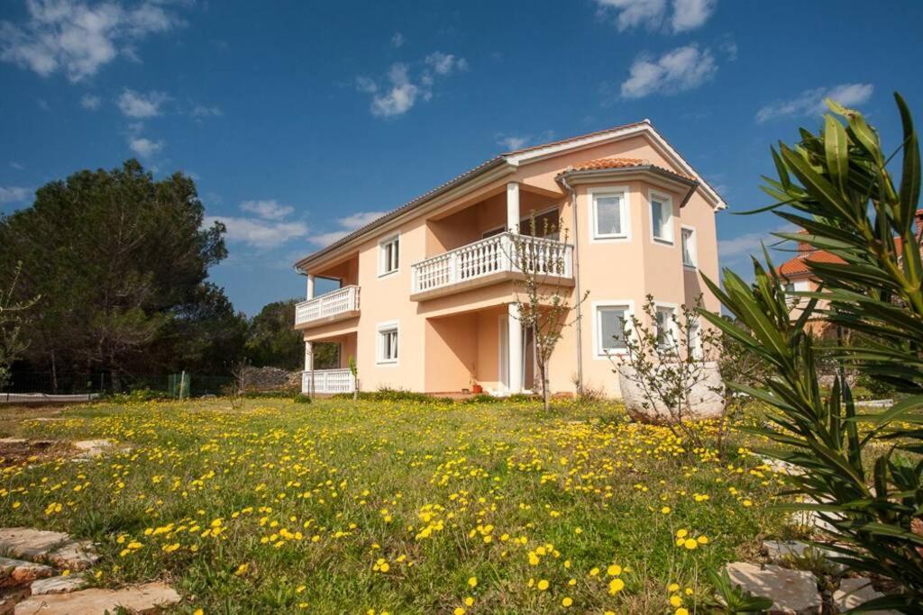 Apartments Doris, Krk Krk Town Esterno foto